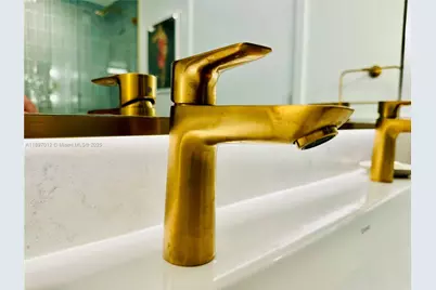 159 NE 6th St #4314, Miami, FL 33132 - Photo 23