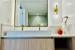 159 NE 6th St, Miami, FL 33132 - Photo 27