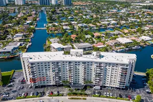 401 Golden Isles Dr, Hallandale Beach, FL 33009 - Photo 37