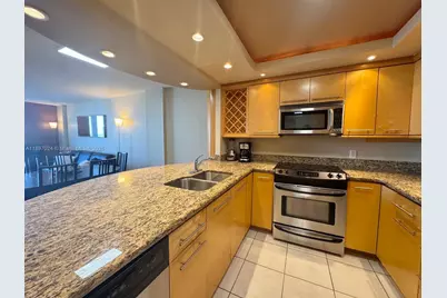 3800 S Ocean Dr #604, Hollywood, FL 33019 - Photo 3