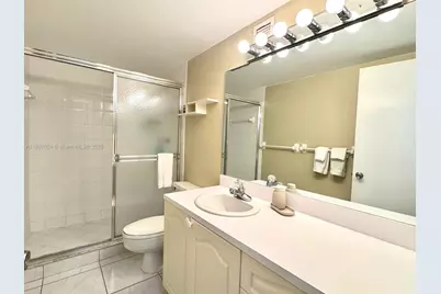 3800 S Ocean Dr #604, Hollywood, FL 33019 - Photo 23