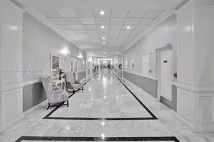 3800 S Ocean Dr, Hollywood, FL 33019 - Photo 29