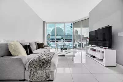 851 NE 1st Ave #806, Miami, FL 33132 - Photo 9