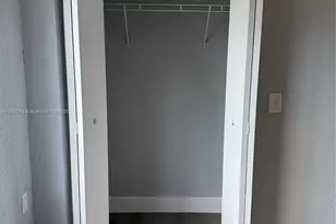 555 NW 100th Terrace, Miami, FL 33150 - Photo 15