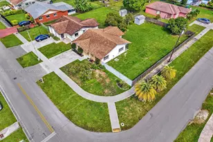 17995 SW 105th Ave, Miami, FL 33157 - Photo 15