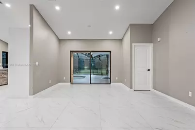 4490 SW 105th Ave, Davie, FL 33328 - Photo 11