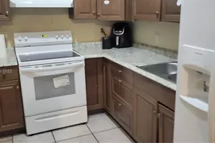 4031 SW 19th St, West Park, FL 33023 - Photo 9