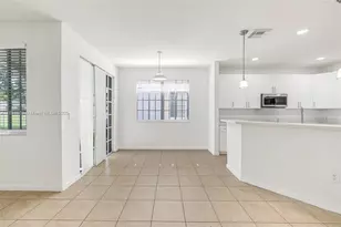 27381 SW 139th Pl, Homestead, FL 33032 - Photo 11