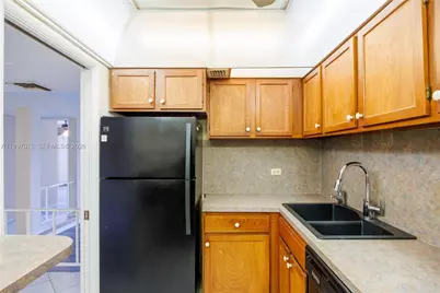 3760 Inverrary Dr #3D, Lauderhill, FL 33319 - Photo 9