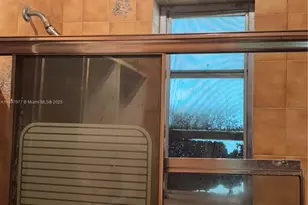 6261 SW 6th St, Miami, FL 33144 - Photo 15