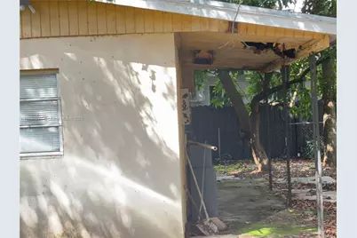 6261 SW 6th St, Miami, FL 33144 - Photo 25