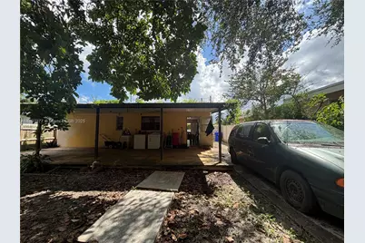 6261 SW 6th St, Miami, FL 33144 - Photo 21