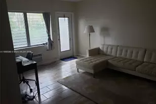 8040 Tatum Waterway Dr, Miami Beach, FL 33141 - Photo 5