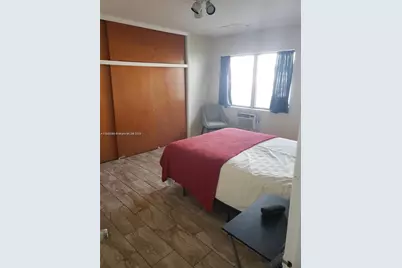 8040 Tatum Waterway Dr #7, Miami Beach, FL 33141 - Photo 13