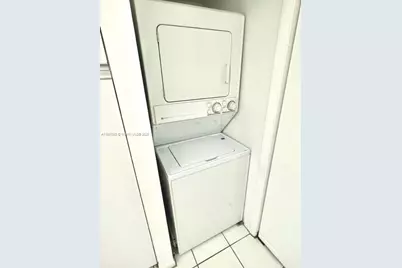 4000 Towerside Te #305, Miami, FL 33138 - Photo 7