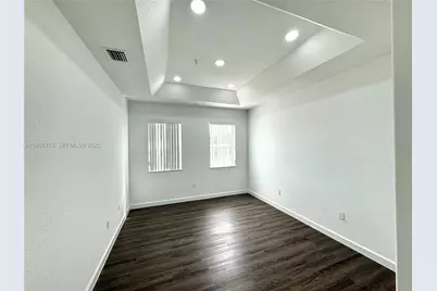 10012 NW 7th St #208, Miami, FL 33172 - Photo 25