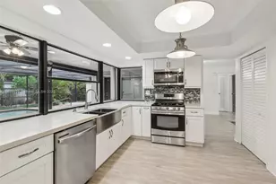 3842 Jasmine Ave, Miramar, FL 33023 - Photo 29