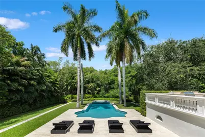 26 Tahiti Beach Island Rd, Coral Gables, FL 33143 - Photo 41