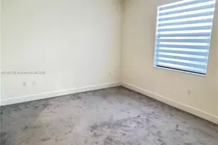 8005 NW 104th Ave, Doral, FL 33178 - Photo 13