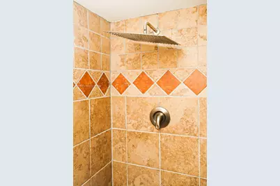 100 Golden Isles Dr #10, Hallandale Beach, FL 33009 - Photo 13