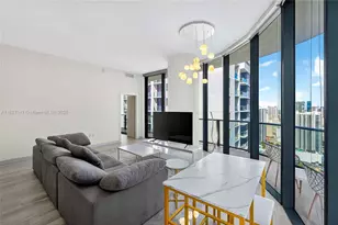 55 SW 9th St, Miami, FL 33130 - Photo 5