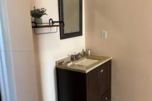 1591 NE Miami Gardens Dr, Miami, FL 33179 - Photo 15