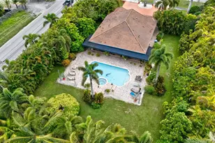 21551 SW 187th Ave, Miami, FL 33187 - Photo 25