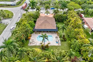 21551 SW 187th Ave, Miami, FL 33187 - Photo 31