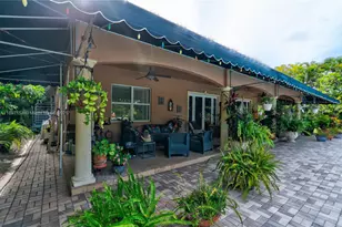 21551 SW 187th Ave, Miami, FL 33187 - Photo 23