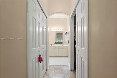 21551 SW 187th Ave, Miami, FL 33187 - Photo 13