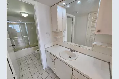 18031 Biscayne Blvd #1703, Aventura, FL 33160 - Photo 11