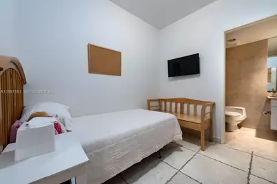 765 Crandon Blvd #102, Key Biscayne, FL 33149 - Photo 25