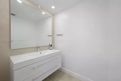 5000 N Ocean Blvd #1710, Lauderdale by the Sea, FL 33308 - Photo 17