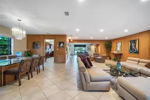 1855 Daytonia Rd, Miami Beach, FL 33141 - Photo 13