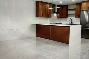 190 Seville H, Delray Beach, FL 33446 - Photo 3