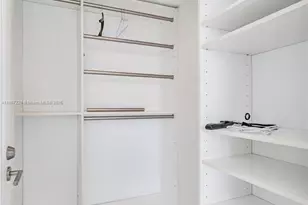 495 Brickell Ave, Miami, FL 33131 - Photo 31