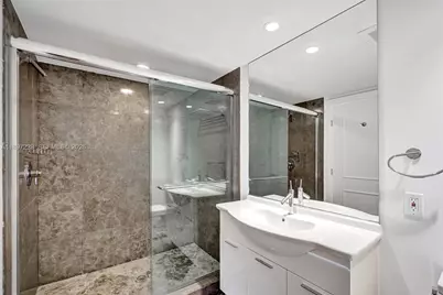 495 Brickell Ave #2301, Miami, FL 33131 - Photo 27