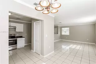 381 NE 164th St, Miami, FL 33162 - Photo 5