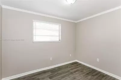 381 NE 164th St #0, Miami, FL 33162 - Photo 13