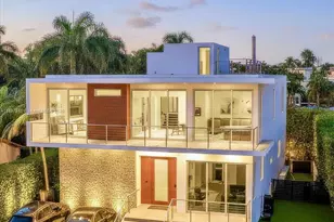 201 Palm Ave, Miami Beach, FL 33139 - Photo 1