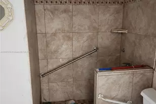 245 SW 11th Ave, South Bay, FL 33493 - Photo 9