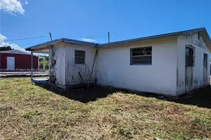 245 SW 11th Ave, South Bay, FL 33493 - Photo 5