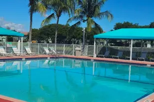 1663 SE 27th Dr, Homestead, FL 33035 - Photo 3