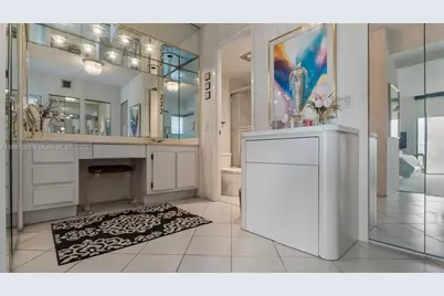 3701 N Country Club Dr #606, Aventura, FL 33180 - Photo 13