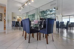 3701 N Country Club Dr, Aventura, FL 33180 - Photo 9