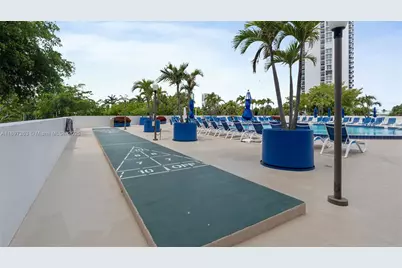 3701 N Country Club Dr #606, Aventura, FL 33180 - Photo 33