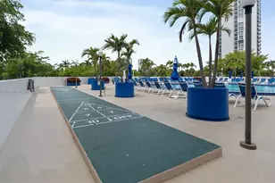 3701 N Country Club Dr, Aventura, FL 33180 - Photo 33