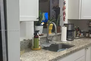 5141 W Oakland Park Blvd, Lauderdale Lakes, FL 33313 - Photo 9