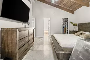 513 Leslie Dr, Hallandale Beach, FL 33009 - Photo 17