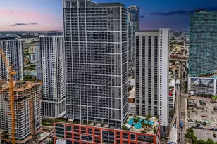159 NE 6th St, Miami, FL 33132 - Photo 1